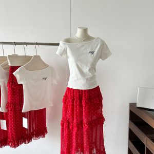 Korean Sweet and Spicy Two-Piece Set for Women Summer One-Shoulder Slim Short-Sleeve Top High-Waist Slit Tiered Skirt