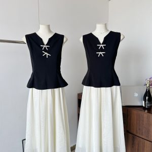 Xiaoxiang Style Bow Vest Top and Skirt Two-Piece Set for Women 2026 Summer New Elegant Long Skirt Set