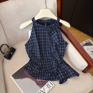 Women's Sleeveless Plaid Shirt with 3D Floral Details Summer Loose Fit Top